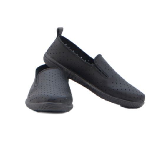 Туфлі Лінара чорні, на резинці, Колір: Чорний, Дизайн: На резинці, Розмір: 38